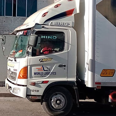 furgon grande blanco world logistics